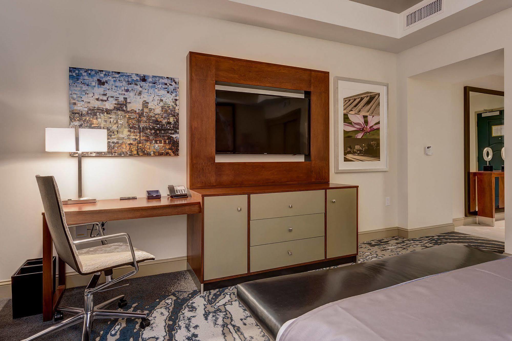 The Tennessean Personal Luxury Hotel Knoxville Zewnętrze zdjęcie